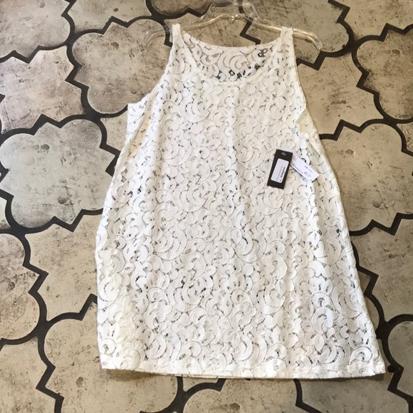 Reversible Tank - Picture 2 of 3